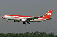 D-ALPF @ EDDL - LTU D-ALPF short finals Rwy23L - by Thomas M. Spitzner