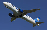 G-DHRG @ EGSH - Departing EGSH.