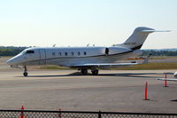 N987HP @ KPDK - Bombardier Challenger 300 [20069] Atlanta-Dekalb Peachtree~N 21/04/2010 - by Ray Barber
