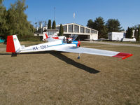 HA-1261 @ LHDK - Dunakeszi - by Ferenc Kolos