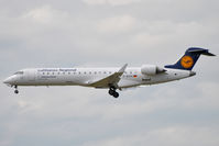 D-ACPG @ EDDF - On short finals for r/w 25L