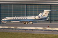 06-0500 @ LOWW - USAF Gulftream 5