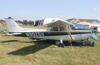 N9925V @ KOSH - Cessna 172M
