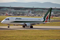 EI-RDC @ EDDF - Taxiing around for departure