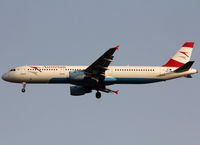 OE-LBA @ LEBL - Landing rwy 07L - by Shunn311