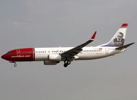 LN-DYP @ LEBL - Landing rwy 25R - by Shunn311