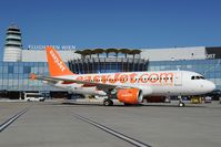 G-EZAI @ LOWW - Easyjet Airbus 319 - by Dietmar Schreiber - VAP