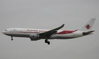 7T-VJX @ LFPO - Landing - by micka2b