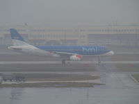 G-MIDV @ LHBP - Ferihegy - by Ferenc Kolos