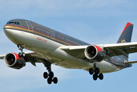 JY-AIE @ EGLL - Royal Jordanian - by Martin Nimmervoll