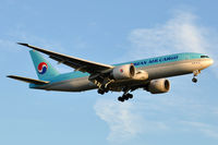 HL8251 @ EGLL - Korean Air Cargo