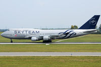 B-18206 @ VIE - China Airlines - by Chris Jilli