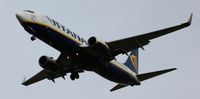EI-DPS @ EGSS - Ryanair Boeing 737-800 at London Stansted - by FinlayCox143