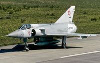 J-2303 @ LSMP - taxying to the active - by Friedrich Becker