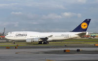D-ABVS @ KEWR - Beautiful LH 744 taxies at Newark - by Daniel L. Berek