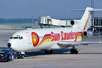 N293US @ KORD - Sun Country pushing back
