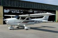 OE-KLP @ LOXN - Cessna 172S Skyhawk SP [172S-8814] Wiener Neustadt West~OE 12/07/2009
