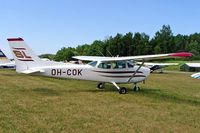 OH-COK @ ESKB - Cessna 172N Skyhawk [172-67709] Barkarby~SE 07/06/2006 - by Ray Barber