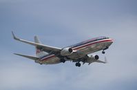 N955AN @ KSNA - Boeing 737-800 - by Mark Pasqualino