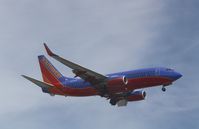 N222WN @ KSNA - Boeing 737-700 - by Mark Pasqualino