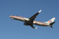 N865NN @ KSNA - Boeing 737-800 - by Mark Pasqualino
