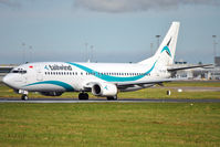 TC-TLD @ EIDW - Lining up r/w 28 - by Robert Kearney