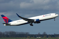 N193DN @ EHAM - Delta Airlines