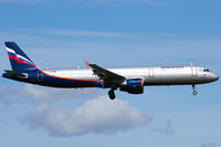 VQ-BEA @ EHAM - Aeroflot - Russian International Airlines