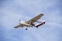 N424 @ KCMA - Short Final - by Brian Tusi