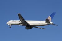N535UA @ KSNA - Boeing 757-200 - by Mark Pasqualino