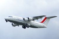 EI-WXA @ EHAM - Just after take off - by Jan Bekker