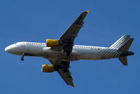 EC-LAA @ EGLL - Airbus A320-214 [2678] (Vueling Airlines) Home~G 28/06/2010 - by Ray Barber