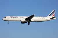 F-GTAJ @ LSGG - LSGG/GVA EBACE 2012 - by Nick Dean