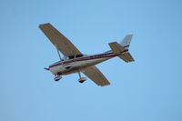 N3369E @ KBDL - Cessna N3369E on final for runway 6. - by Mark K.