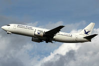 SX-TZE @ CFU - visitor - by Wolfgang Zilske