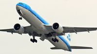PH-BVI @ KUL - KLM Royal Dutch Airlines - by tukun59@AbahAtok