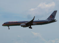 N645AA @ AUA - Landing on Reina Beatrix Airport Aruba - by Willem Göebel