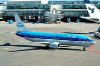 PH-BTH @ EHAM - Boeing 737-306 [28719] (KLM Royal Dutch Airlines) Schiphol~PH 13/09/2003