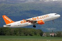 G-EZUG @ LSGG - LSGG/GVA EBACE 2012 - by Nick Dean