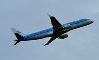 PH-EZC @ EGSH - E190 making a nice change on the AMS shuttle today ! - by keithnewsome
