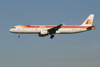 EC-JEJ @ EBBR - Arrival of flight IB3206 to RWY 25L