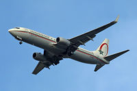 CN-RNZ @ EGLL - Boeing 737-8B6 [33058] (Royal Air Maroc) Home~G 27/09/2009 - by Ray Barber