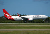 VH-VYH @ YBBN - Boeing 737-838 [34180] (QANTAS) Brisbane International~VH 18/03/2007. About to touch down.