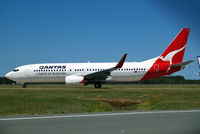 VH-VYK @ YBBN - Boeing 737-838 [34183] (QANTAS) Brisbane International~VH 18/03/2007. Taxiing out for departure.