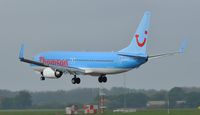 G-FDZX @ EGSH - An autumn arrival with vapour trails ! - by keithnewsome