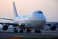 EK-74723 @ LOWL - Veteran Avia