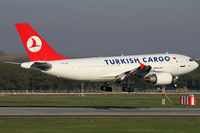 TC-JCZ @ BUD - Turkish Cargo