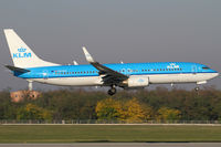 PH-BXI @ BUD - KLM - Royal Dutch Airlines