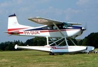 PH-DUK @ EBDT - Cessna 185 Skywagon [185-0046] Schaffen-Diest~OO 17/08/2002