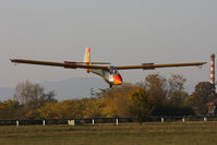 HA-5528 @ LHDK - Dunakeszi - by Ferenc Kolos